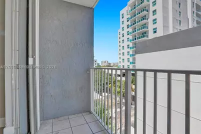 126 SW 17th #601, Miami, FL 33129 - Photo 17