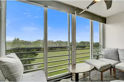 575 Oaks #508, Pompano Beach, FL 33069 - Photo 27