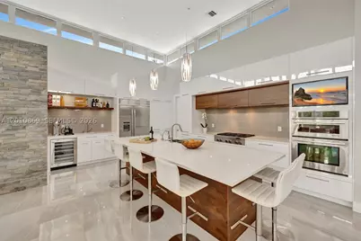 907 Diplomat, Hallandale Beach, FL 33009 - Photo 11