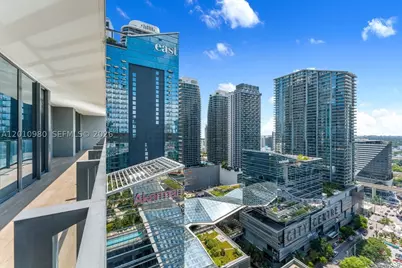 68 SE 6th #2304, Miami, FL 33131 - Photo 21