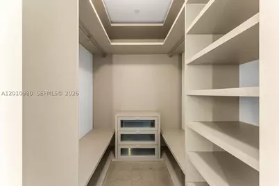 68 SE 6th #2304, Miami, FL 33131 - Photo 7