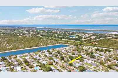 19049 SE Robert, Jupiter, FL 33469 - Photo 43