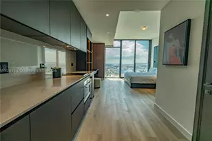 20 NE 11th, Miami, FL 33132 - Photo 3