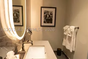 20 NE 11th, Miami, FL 33132 - Photo 9