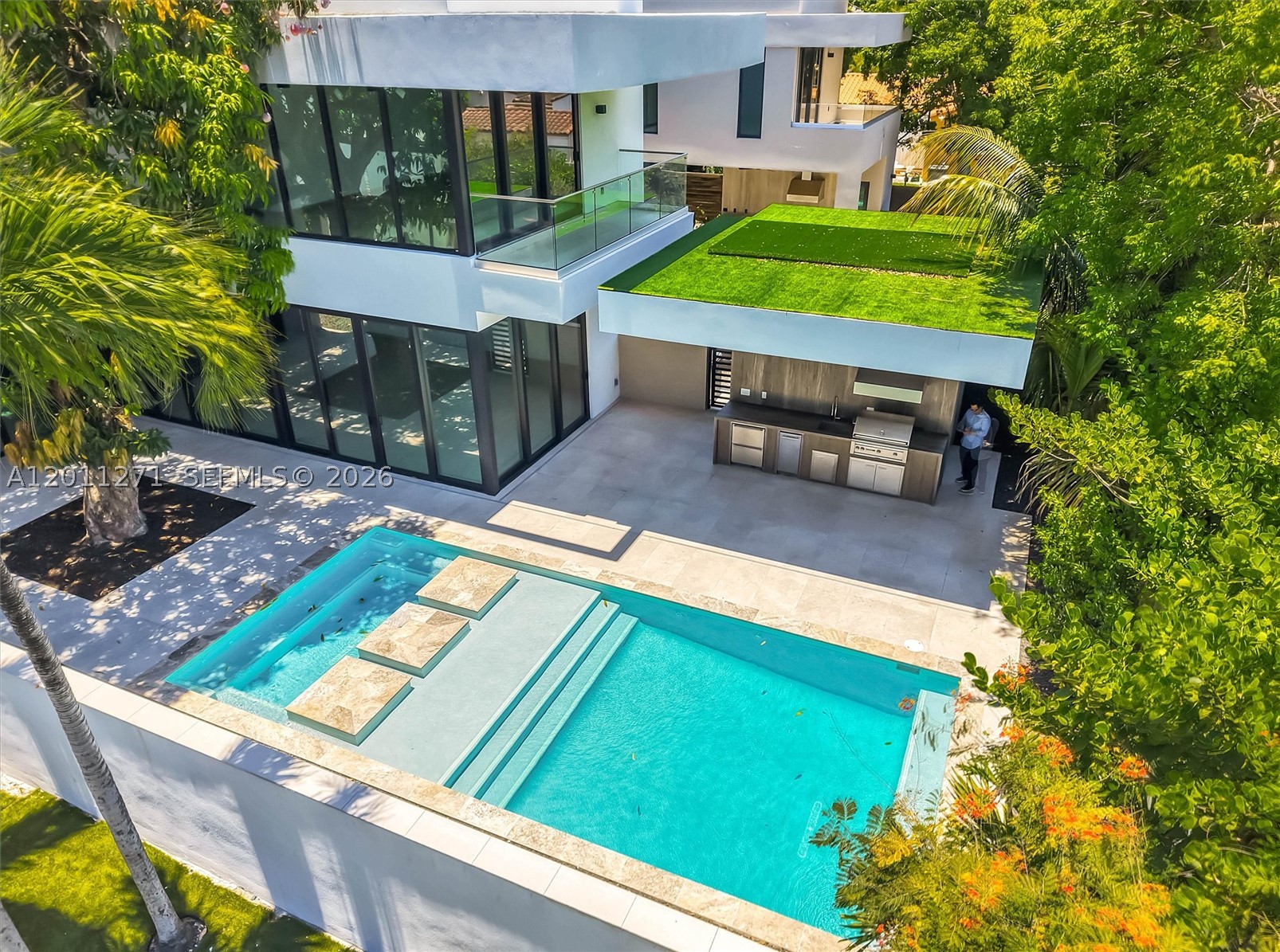125 SW 29th - 125 SW 29th, Miami, FL 33129 Luxury Property | Jose Angel Pina