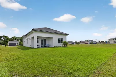 265 SE Via Sangro, Port Saint Lucie, FL 34952 - Photo 33