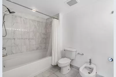 601 NE 36th #1103, Miami, FL 33137 - Photo 19