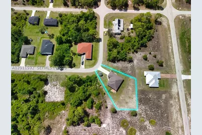 1211 Eclat St E, Lehigh Acres, FL 33974 - Photo 23