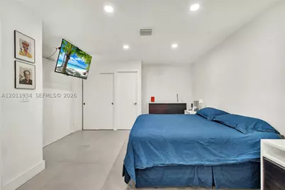 21015 NE 19th, Miami, FL 33179 - Photo 25