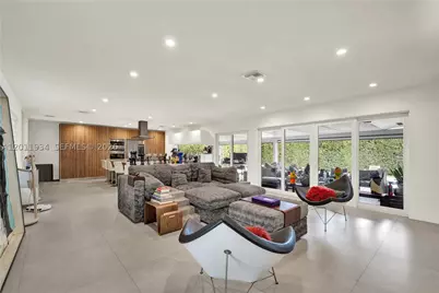 21015 NE 19th, Miami, FL 33179 - Photo 17