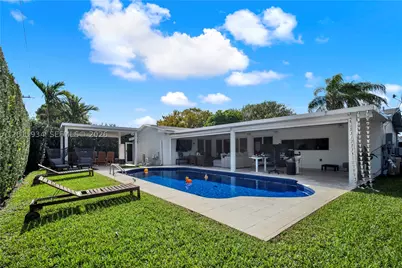 21015 NE 19th, Miami, FL 33179 - Photo 3