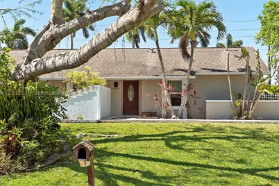 8895 SW 184th, Cutler Bay, FL 33157 - Photo 31