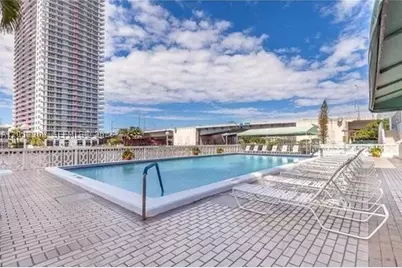 1817 S Ocean #622, Hallandale Beach, FL 33009 - Photo 25