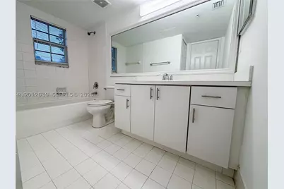 655 SW 111th #201, Pembroke Pines, FL 33025 - Photo 19
