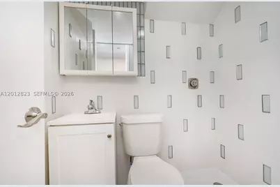1007 NW 106th Ave, Miami, FL 33172 - Photo 11
