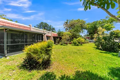 9820 NW 65th #B13, Tamarac, FL 33321 - Photo 39