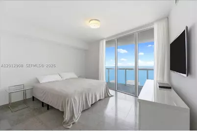 465 Brickell #4805, Miami, FL 33131 - Photo 15