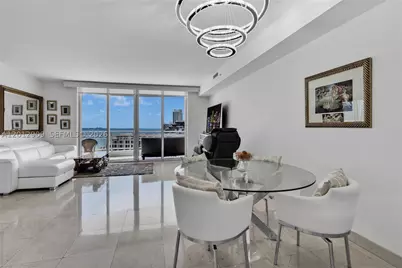 848 Brickell Key #1903, Miami, FL 33131 - Photo 9