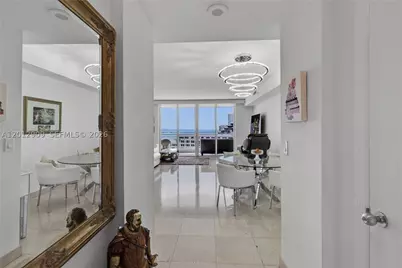 848 Brickell Key #1903, Miami, FL 33131 - Photo 5