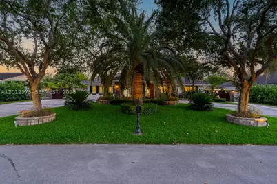 10570 SW 56th, Miami, FL 33173 - Photo 7