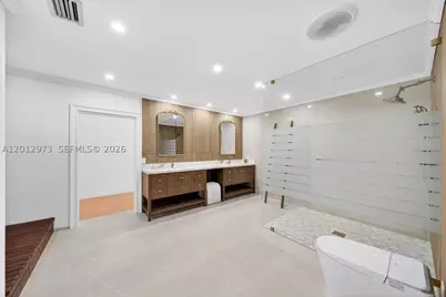 10570 SW 56th, Miami, FL 33173 - Photo 35