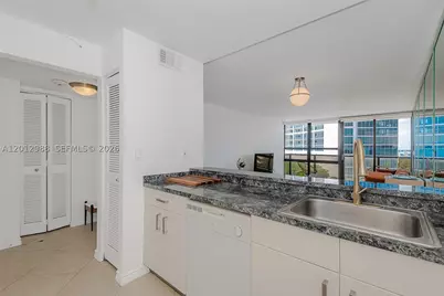 600 NE 36th #706, Miami, FL 33137 - Photo 13