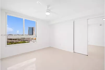 90 SW 3rd #1608, Miami, FL 33130 - Photo 11