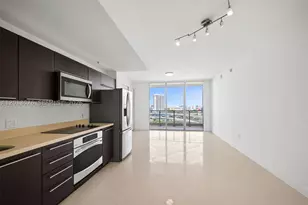90 SW 3rd, Miami, FL 33130 - Photo 5