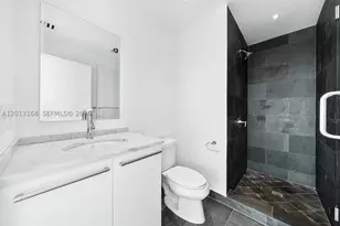 900 Biscayne, Miami, FL 33132 - Photo 31
