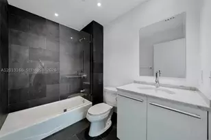 900 Biscayne, Miami, FL 33132 - Photo 25