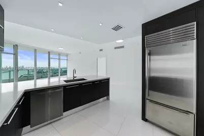 900 Biscayne #4006, Miami, FL 33132 - Photo 13