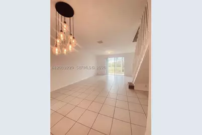 2567 Cordoba, Weston, FL 33327 - Photo 5