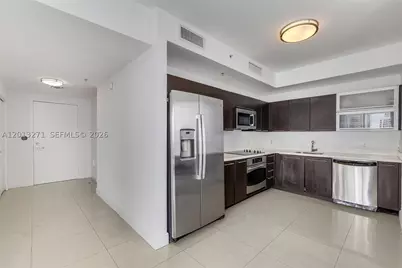 90 SW 3rd #2504, Miami, FL 33130 - Photo 5