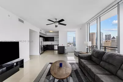 90 SW 3rd #2504, Miami, FL 33130 - Photo 7