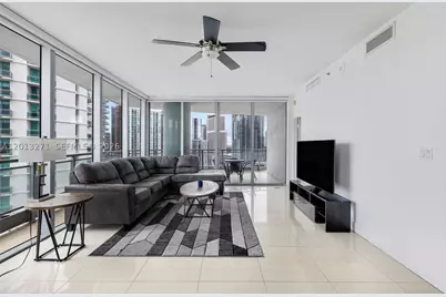 90 SW 3rd #2504, Miami, FL 33130 - Photo 9