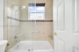 2553 Jardin, Weston, FL 33327 - Photo 19