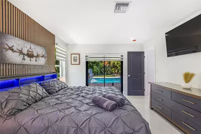 15331 Turnbull, Miami Lakes, FL 33014 - Photo 49