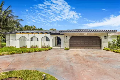 15331 Turnbull, Miami Lakes, FL 33014 - Photo 3