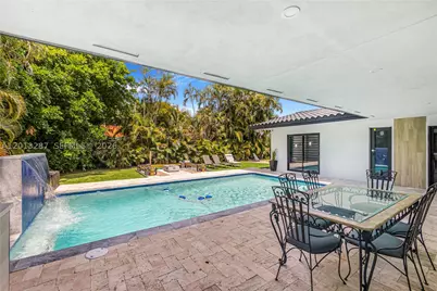 15331 Turnbull, Miami Lakes, FL 33014 - Photo 59