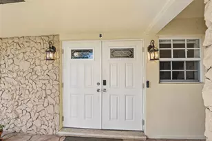 108 SE 4th, Dania Beach, FL 33004 - Photo 5