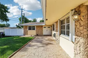 108 SE 4th, Dania Beach, FL 33004 - Photo 3