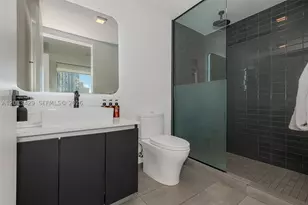 227 NE 2nd, Miami, FL 33132 - Photo 15