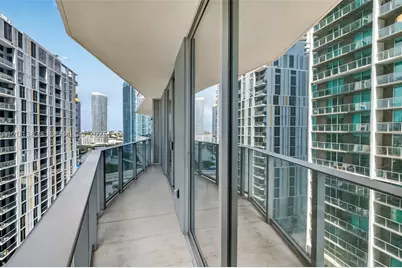 77 SE 5th #1908, Miami, FL 33131 - Photo 25