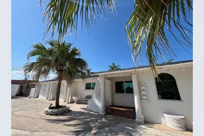 2525 SW 107th, Miami, FL 33165 - Photo 3