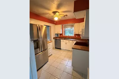 371 SW 67th, Pembroke Pines, FL 33023 - Photo 3
