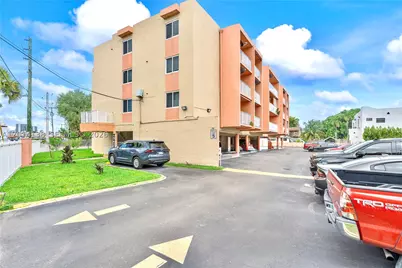 2400 NW 16th St, Miami, FL 33125 - Photo 1