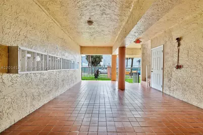 2400 NW 16th St, Miami, FL 33125 - Photo 27