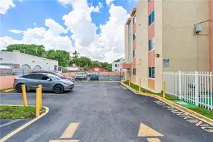 2400 NW 16th St, Miami, FL 33125 - Photo 5