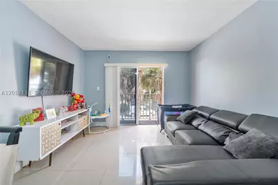 2400 NW 16th St, Miami, FL 33125 - Photo 43