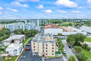 2400 NW 16th St, Miami, FL 33125 - Photo 9